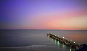Click image for larger version

Name:	Cherry_Grove_Pier_night_II.jpg
Views:	158
Size:	37.9 KB
ID:	62